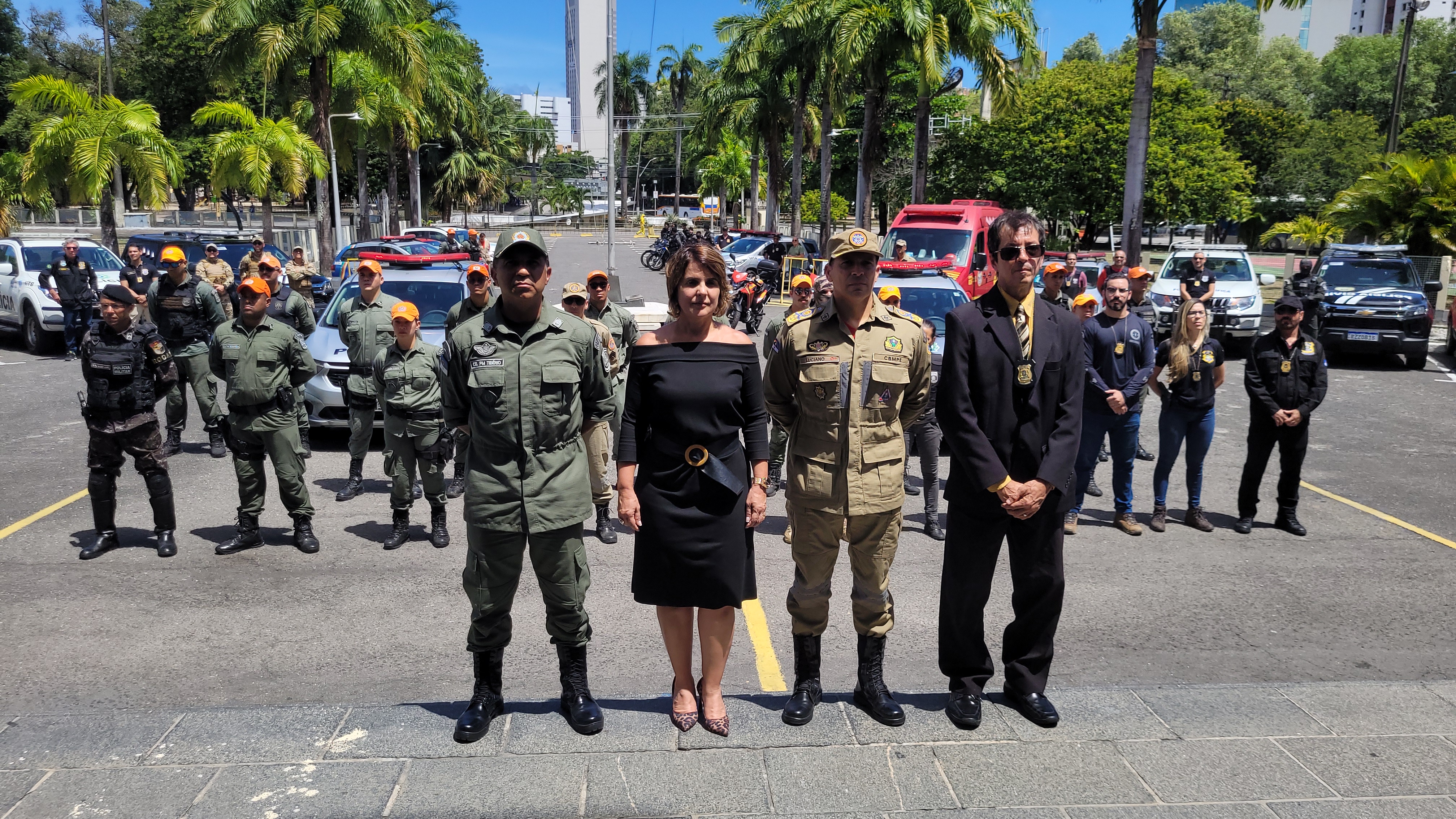 Operação Pernambuco Seguro reforça investigações e policiamento nas ruas