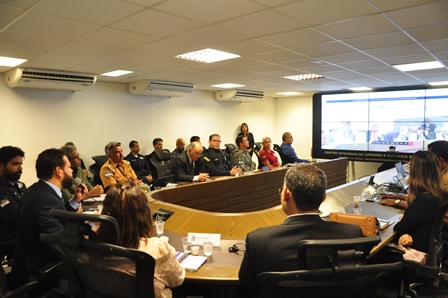 Videoconferência analisa primeiro mês do Em Frente Brasil