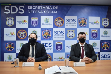 Rinaldo de Souza toma posse como secretário executivo de Defesa Social de PE