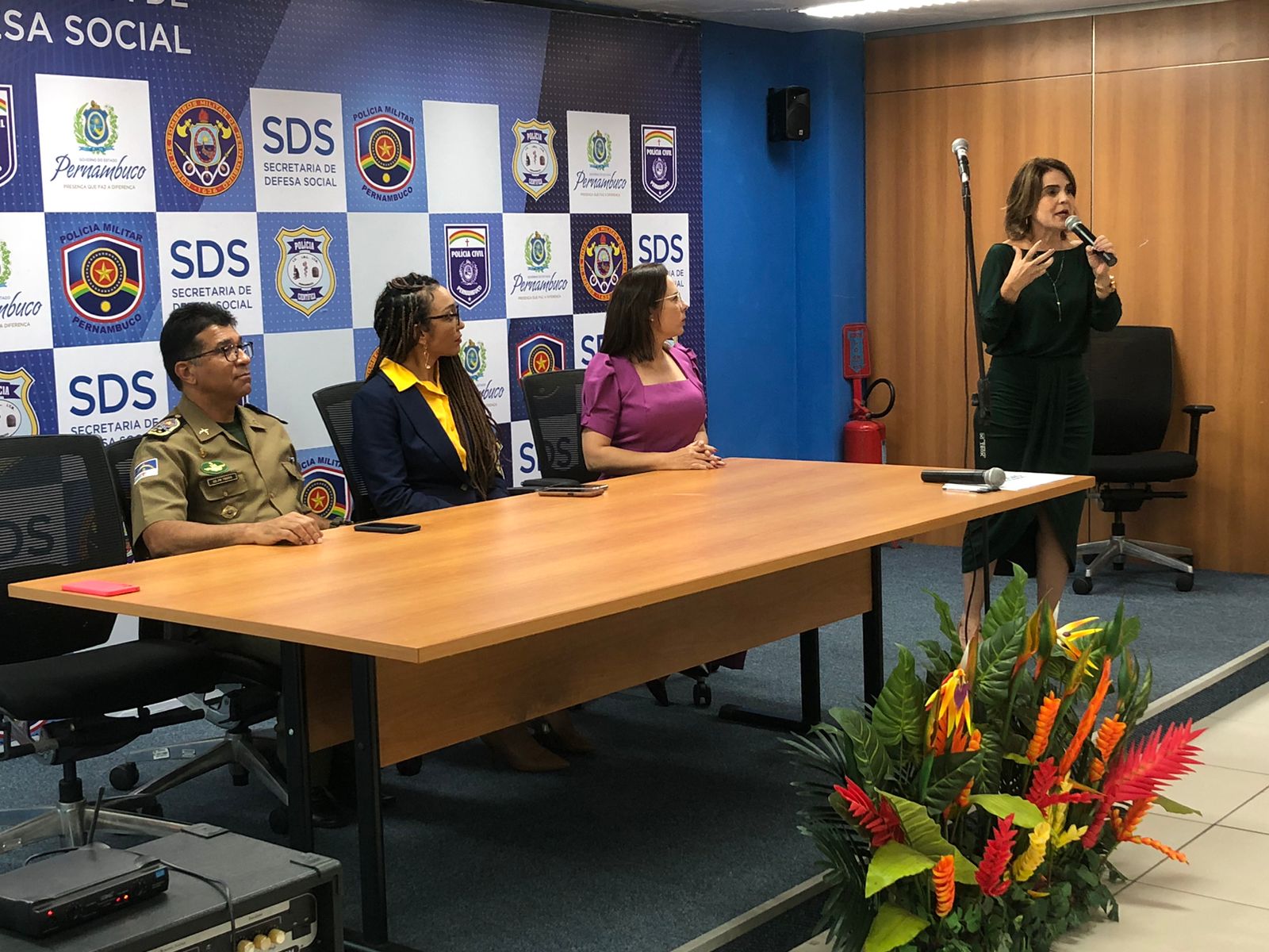 Missão Acolhimento: formação para um atendimento mais humanizado às mulheres vítimas de violência