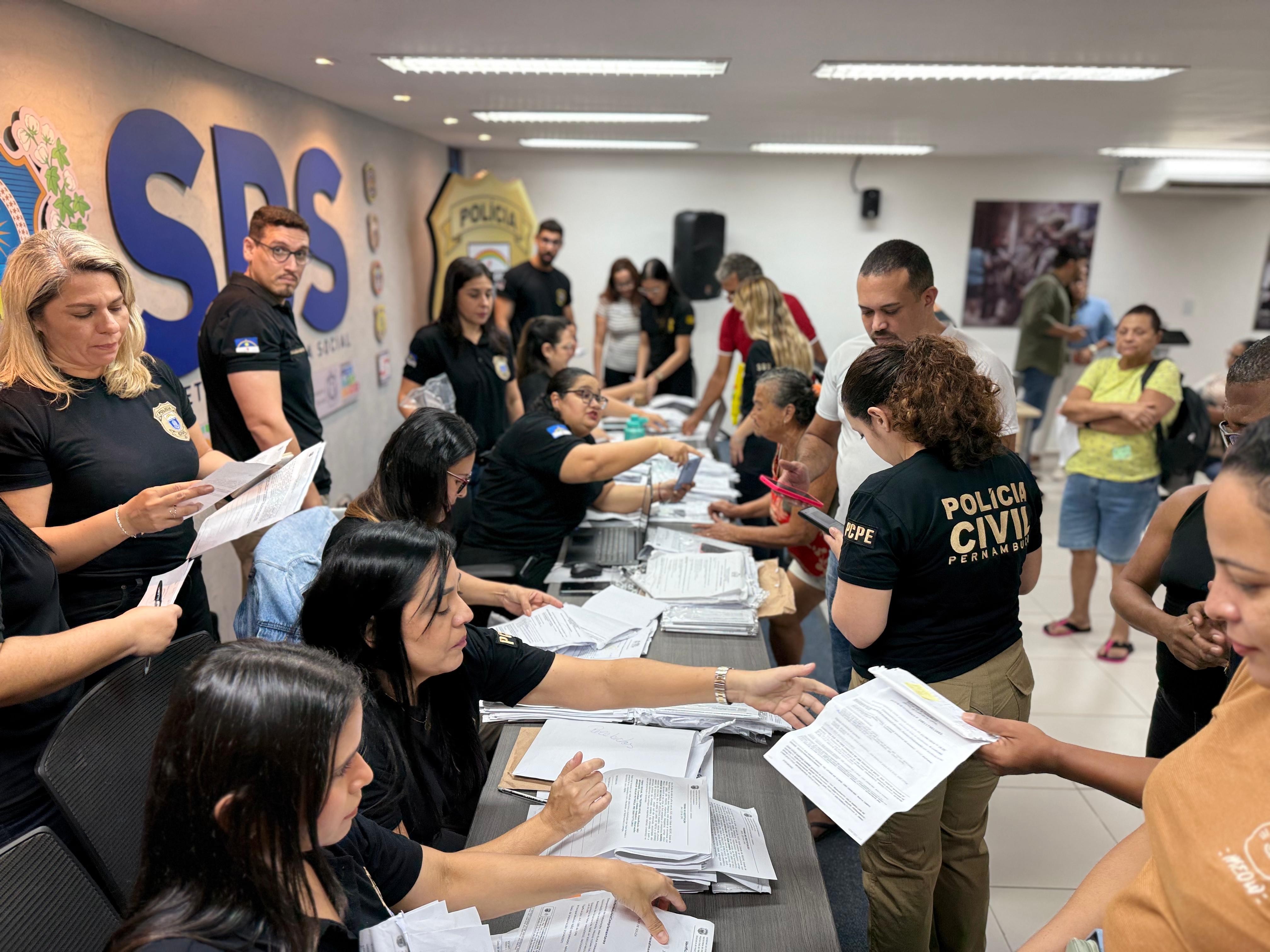 Governo de Pernambuco lança Programa Recupera para intensificar combate ao roubo de celulares