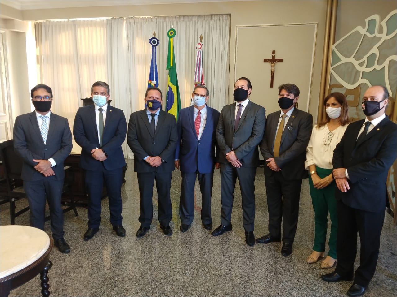 Assinado convênio para destruição e doação de armas apreendidas