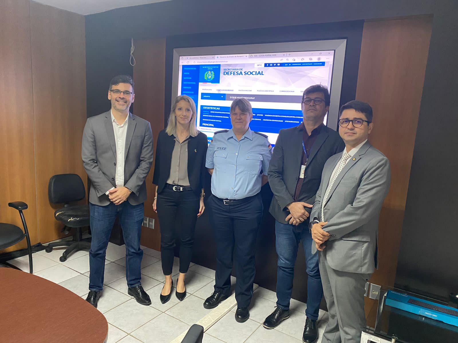Autoridade de Segurança da Alemanha vem a Pernambuco conhecer o Pacto pela Vida
