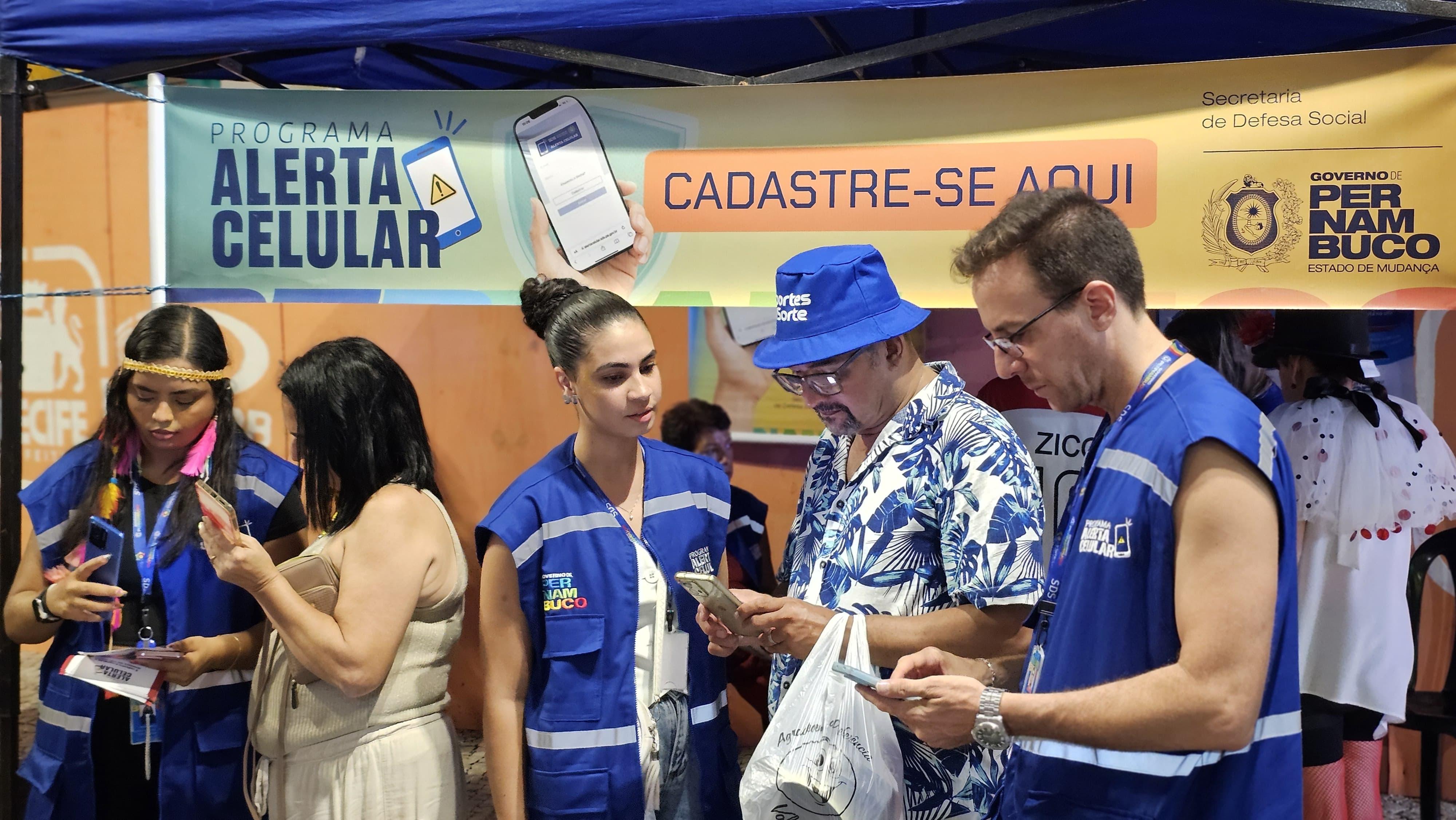 Foliões podem cadastrar aparelhos no Alerta Celular durante os festejos de Momo