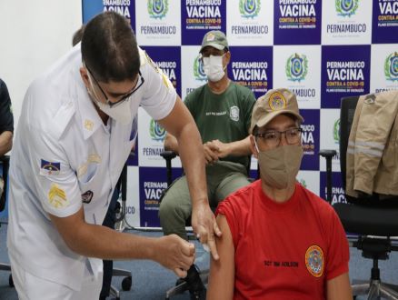 Servidores da SDS serão vacinados até esta terça (24)