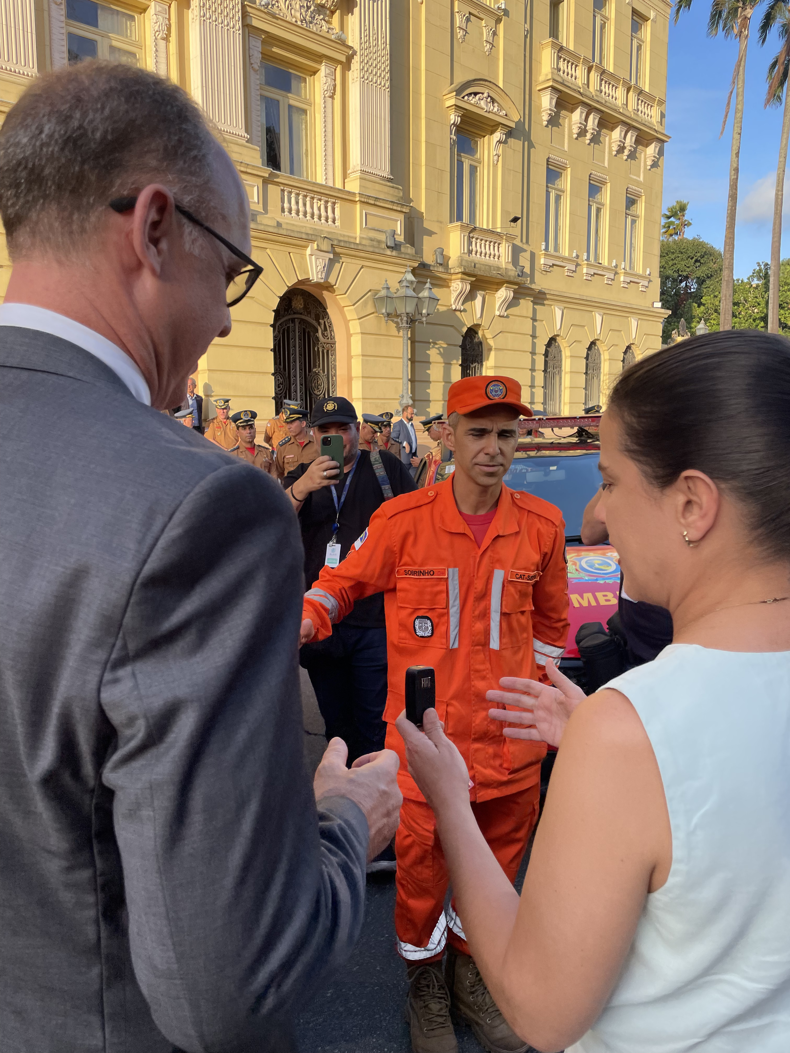 ENTREGA VIATURAS CBMPE SERTÃO (1).jpg