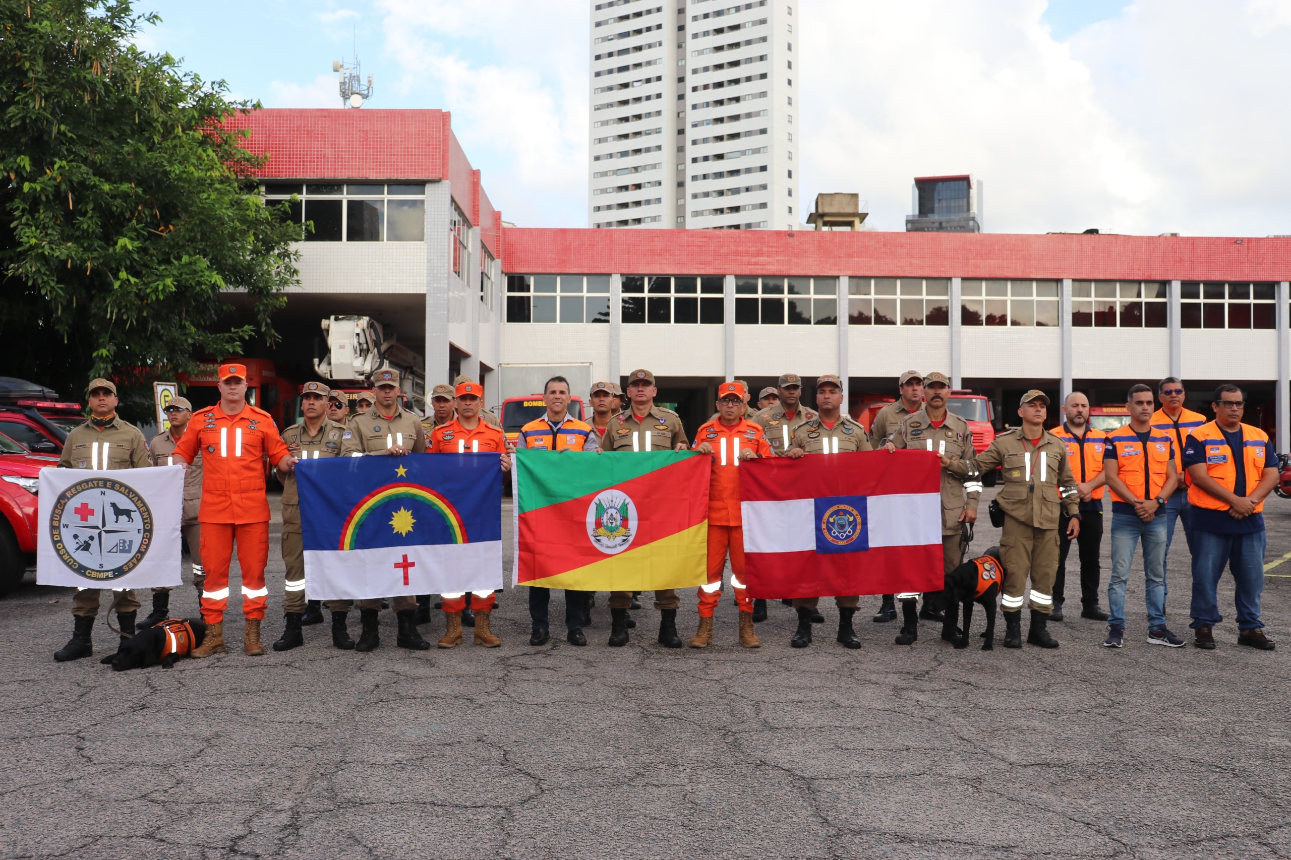 Envio de efetivo e equipamentos para o RS (2).jpeg