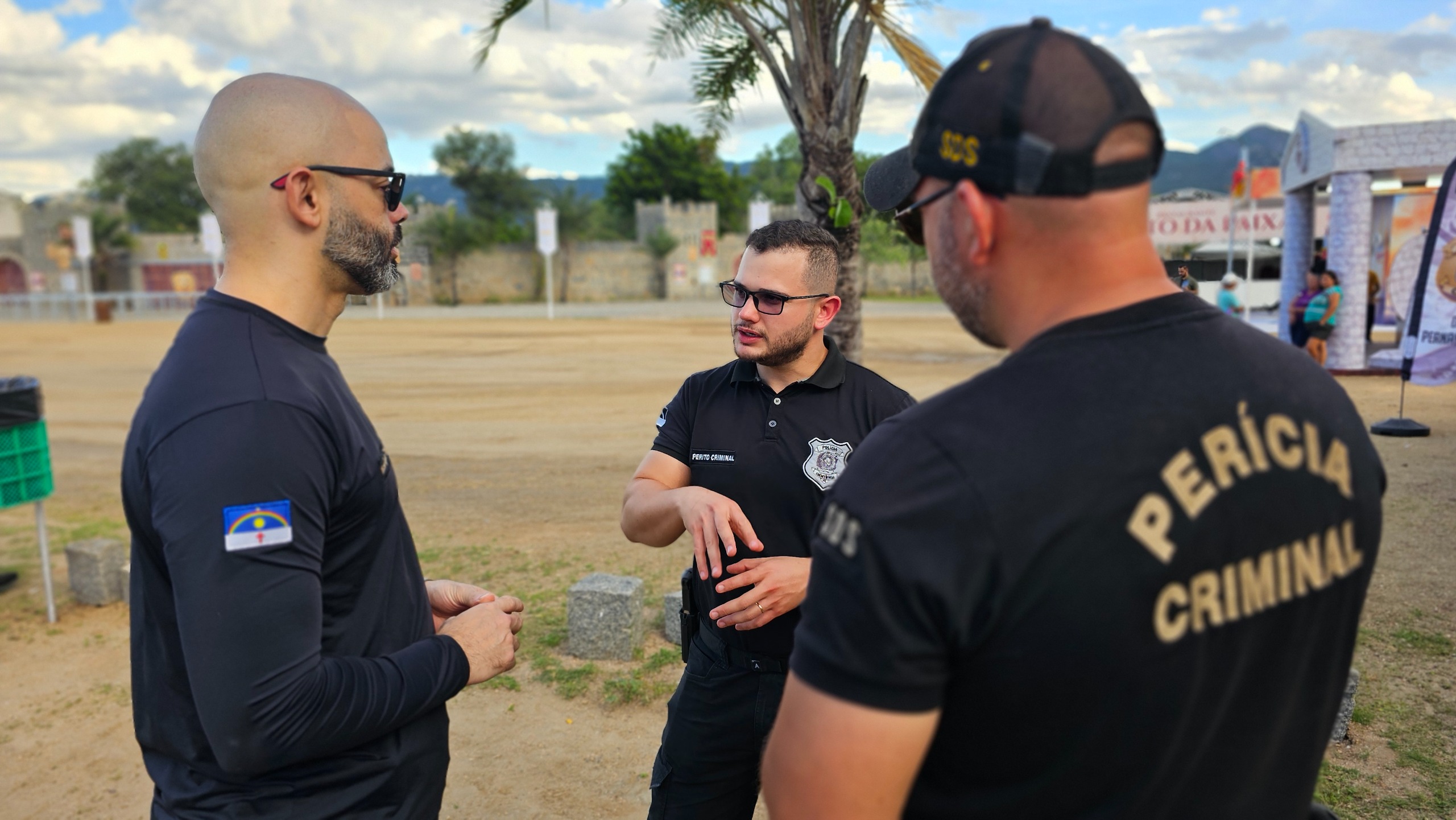 POLÍCIA CIENTÍFICA - SEMANA SANTA.jpg