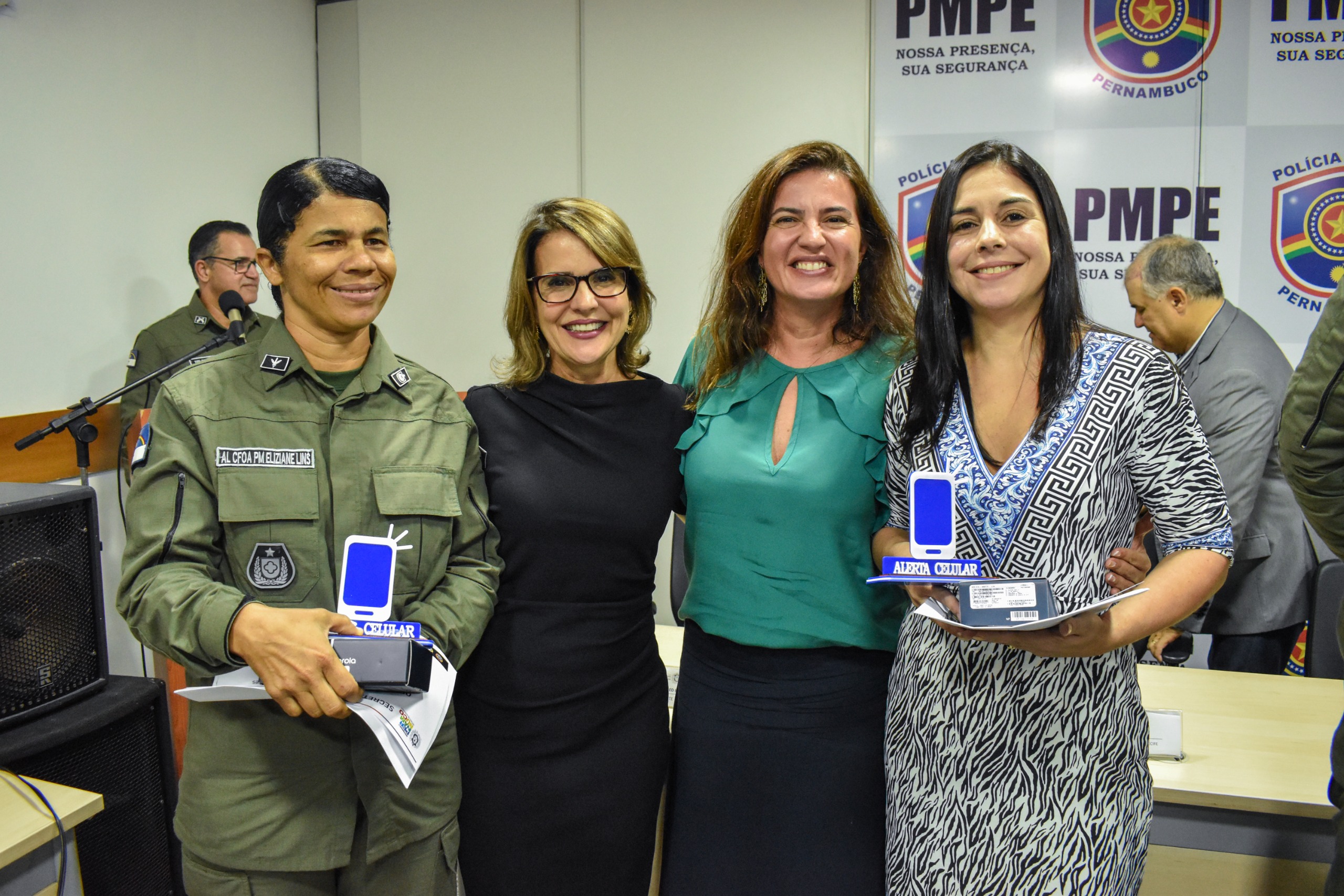 PREMIAÇÃO ALERTA CELULAR 9.jpg