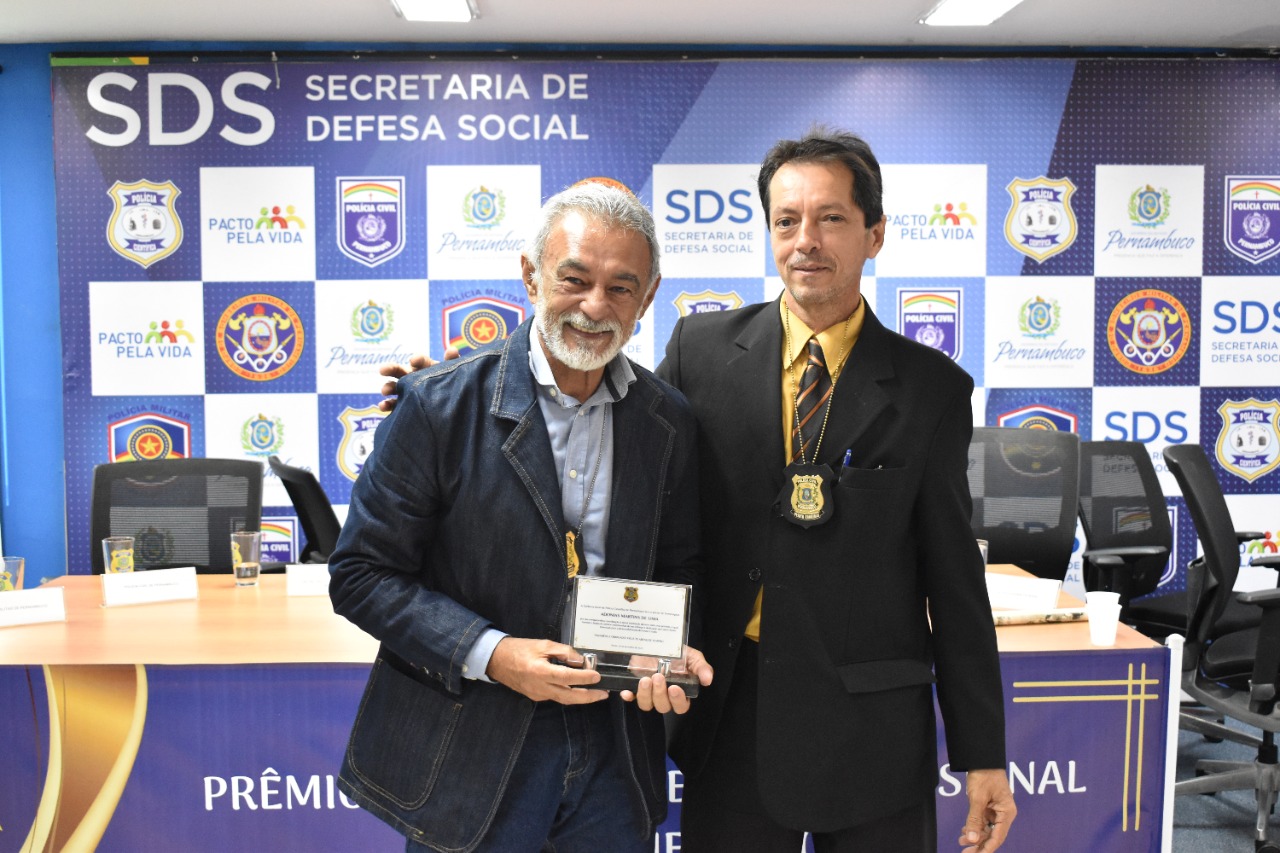 PRÊMIO POLÍCIA CIENTÍFICA 4.jpeg