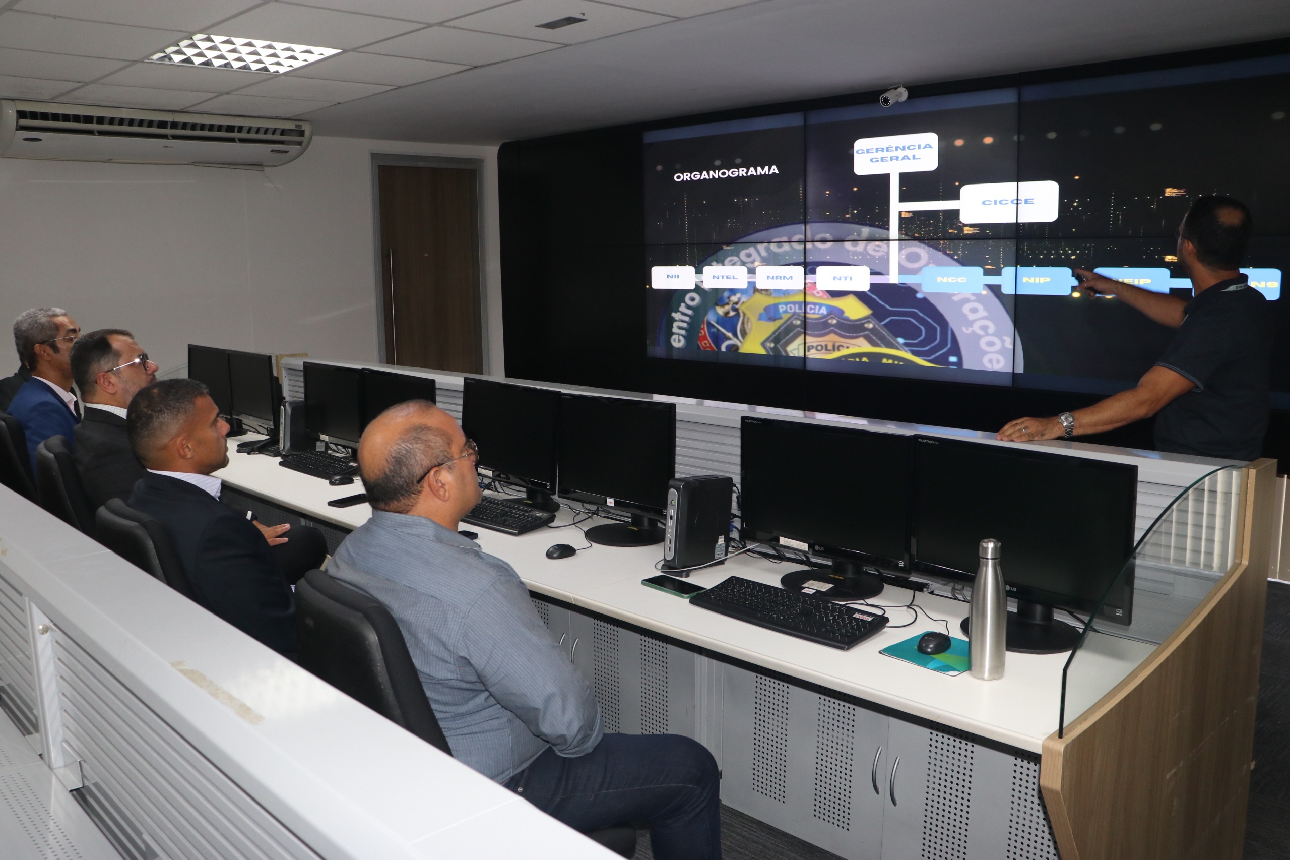 VISITA SUBSECRETÁRIOS DF (5).jpg