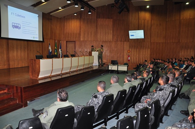 HOMENAGEM FT COLETIVOS 28.05 3