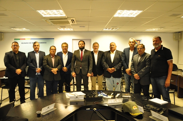 REUNIÃO COM SECRETÁRIOS MUNICIPAIS DE SEGURANÇA 10.04 3